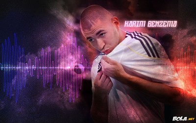 绿茵电竞快讯-于帕梅卡诺国家队首发稳了