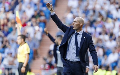 绿茵电竞焦点-亲近球迷